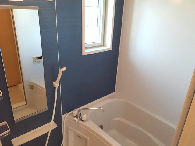 オリーブガーデン 風呂画像