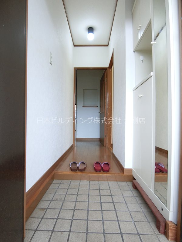 リバーサイドマンション 玄関