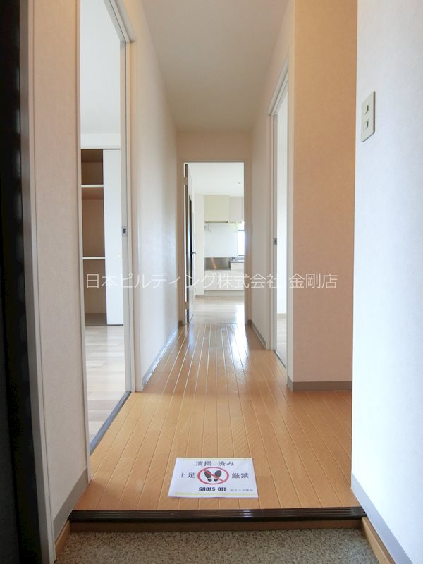 ディアス千代田 玄関