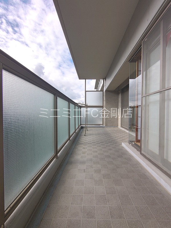 ガーデンシティコープ金剛東1棟  ベランダ