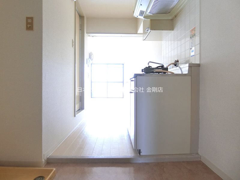 エレガンス北野田 玄関