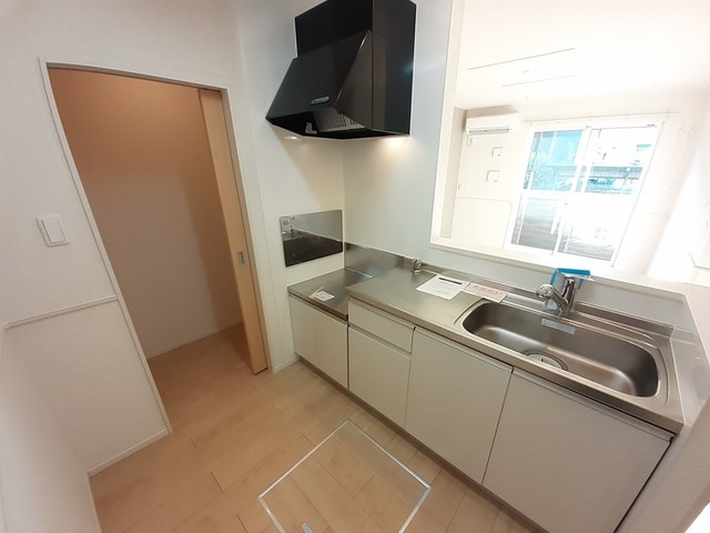 レジデンス　Ｂｒｅｅｚｅ　Ⅲ キッチン