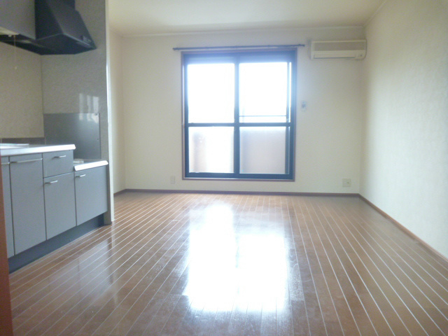 6610茜 リビング