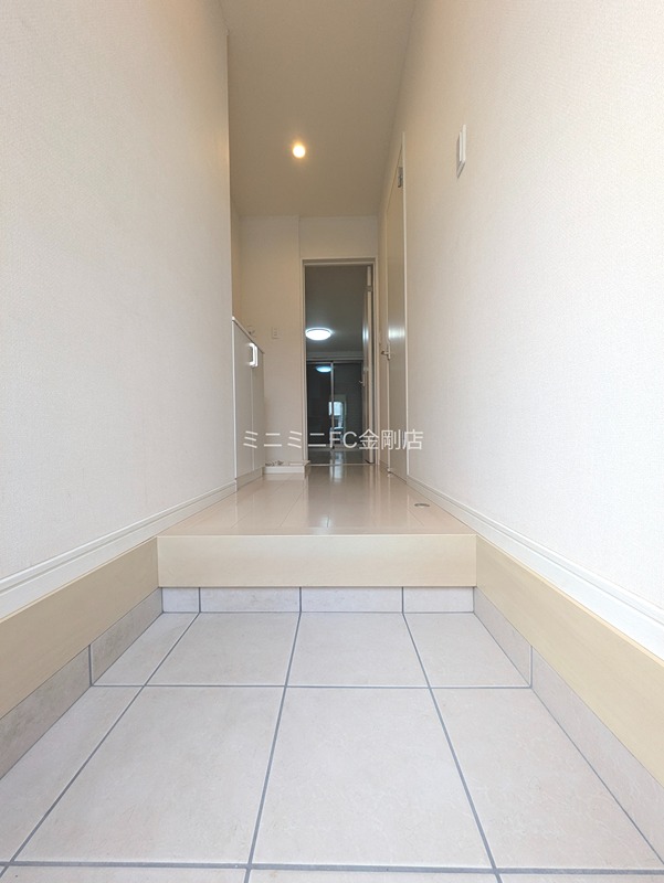 メゾン・ゆうＡ棟  玄関