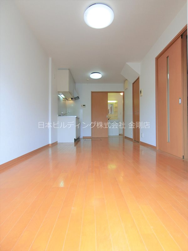 アビターレ リビング