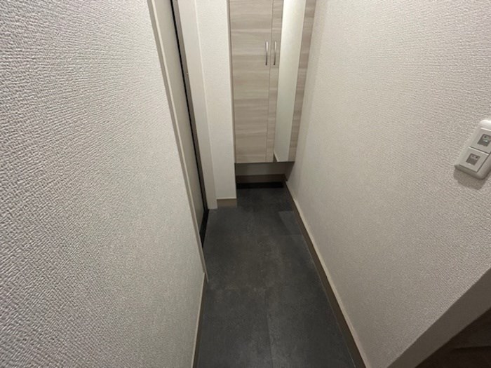 CASA　MUKAINO 玄関