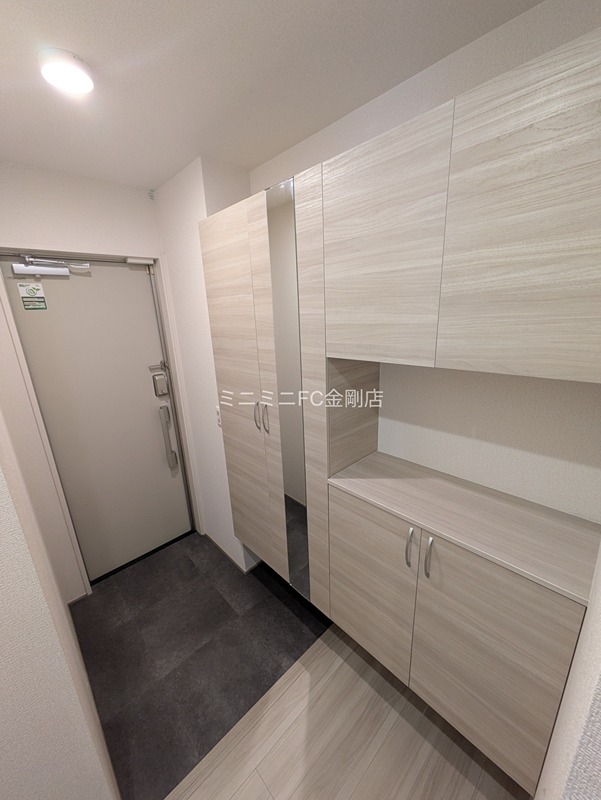 CASA　MUKAINO 玄関