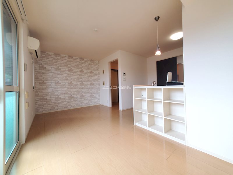 バレンシア リビング