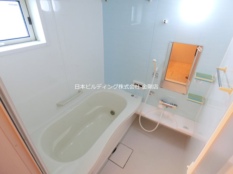 バレンシア 風呂画像