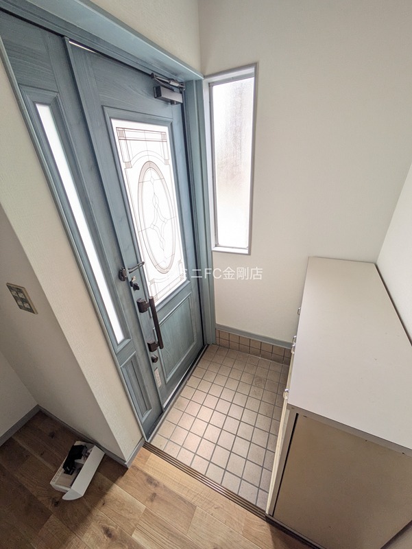 河内長野市松ケ丘東町住宅 玄関