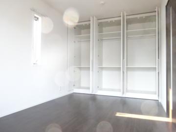 メゾン・カンフリエ ベッドルーム