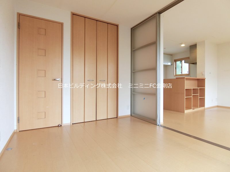 フローレンス ベッドルーム