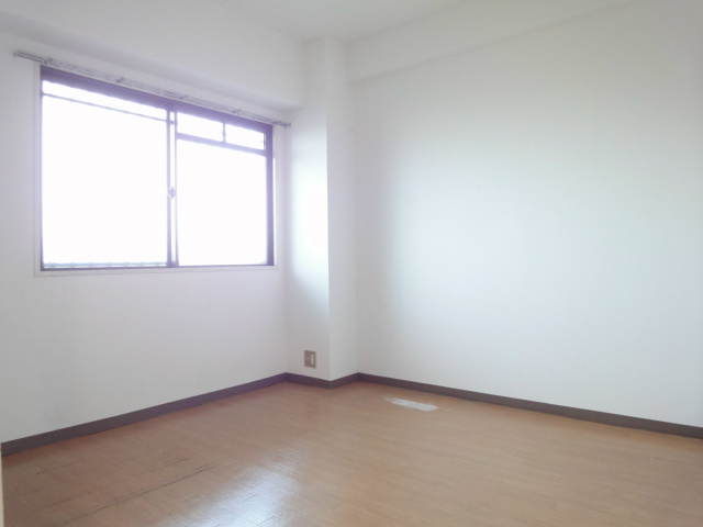 バルカン富田林 ベッドルーム