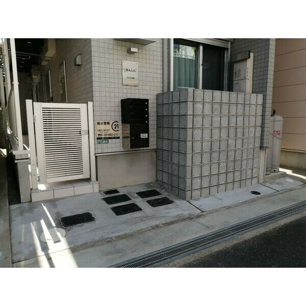 あんしん+日置荘西町08-2012 その他外観1