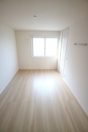 カーサ高善 Ｂ棟 ベッドルーム