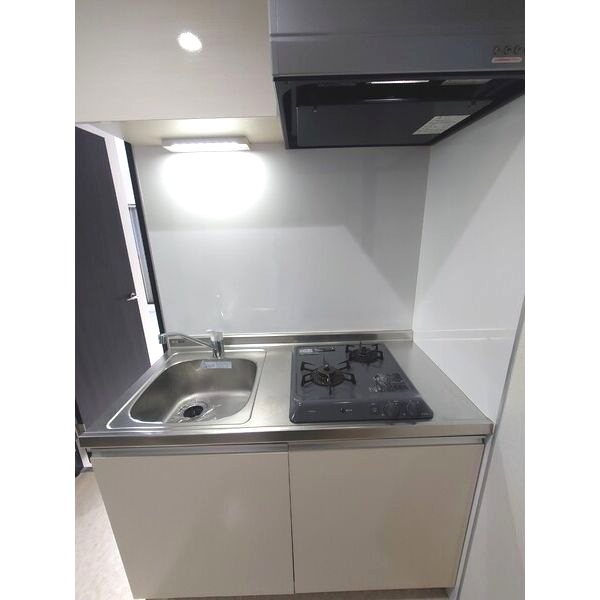 エヌエムトラントウエスト キッチン