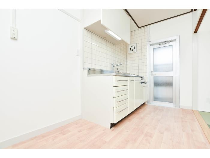 ＵＲ金剛団地　18号棟  リビング