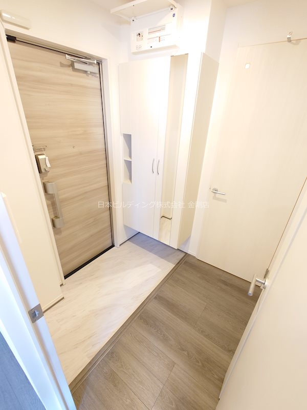 アクシス北野田 玄関