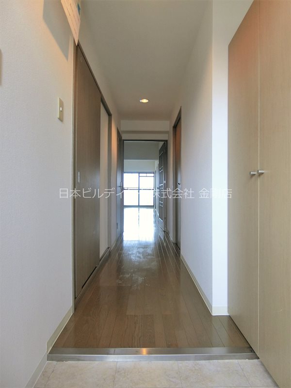 リアンジェ富田林 玄関