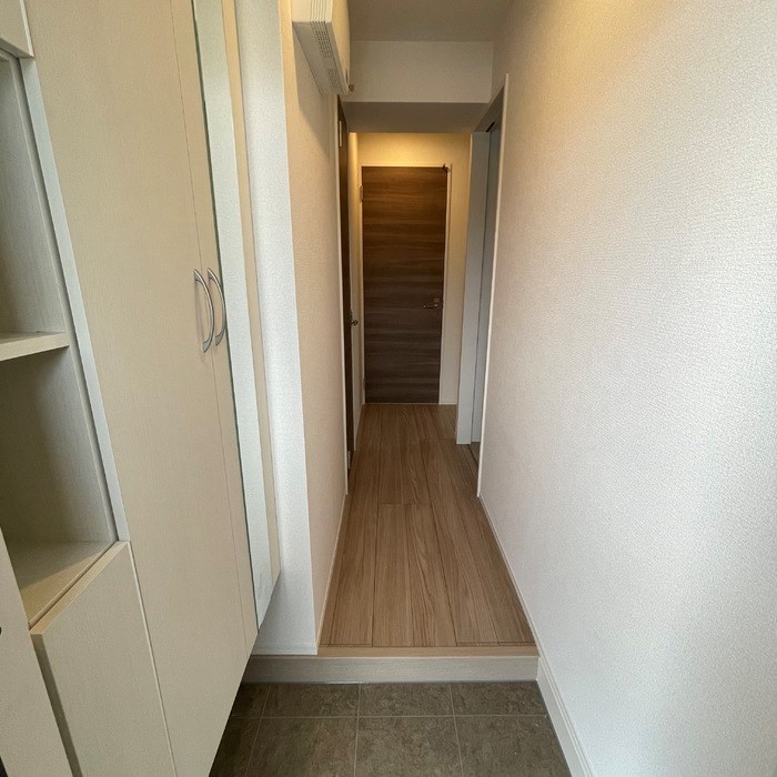 Newdorf　壱番館 玄関