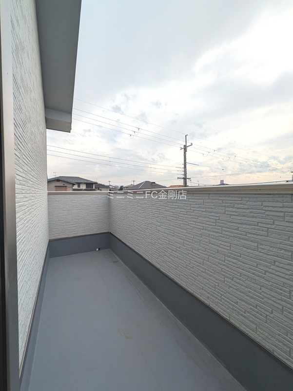 金剛1丁目戸建て ベランダ