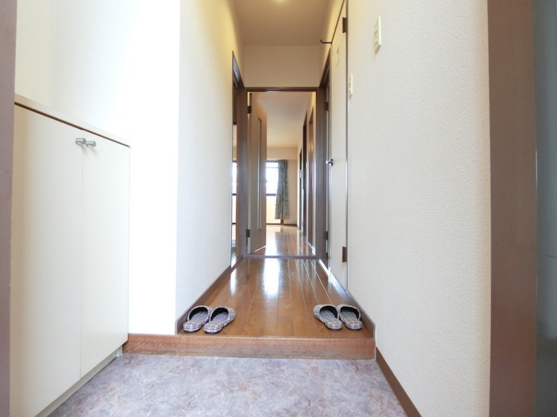 東尾マンション 玄関