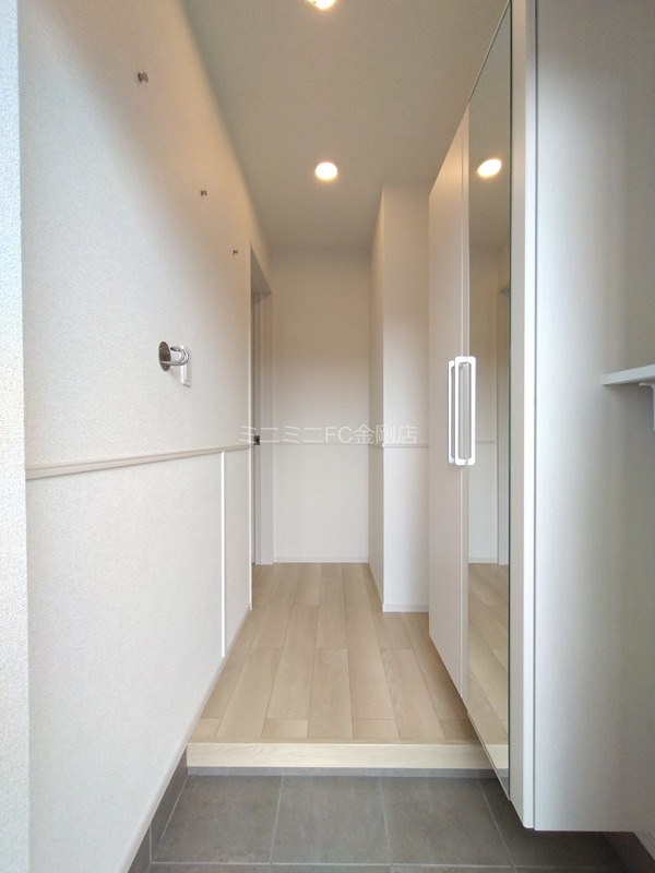 カルム・フリーデ　FU 玄関