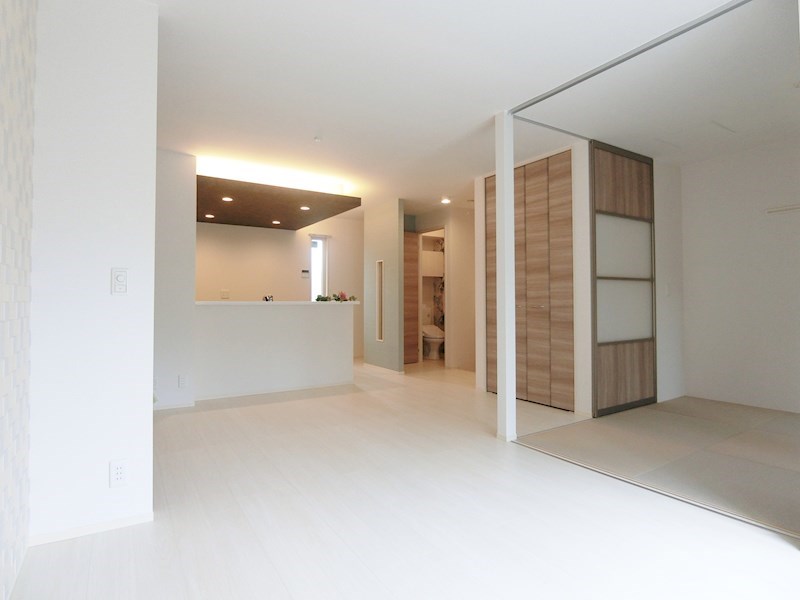 オースター　アベリア リビング