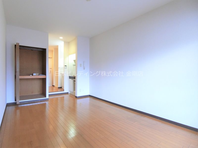 レジデンス遊園前 リビング