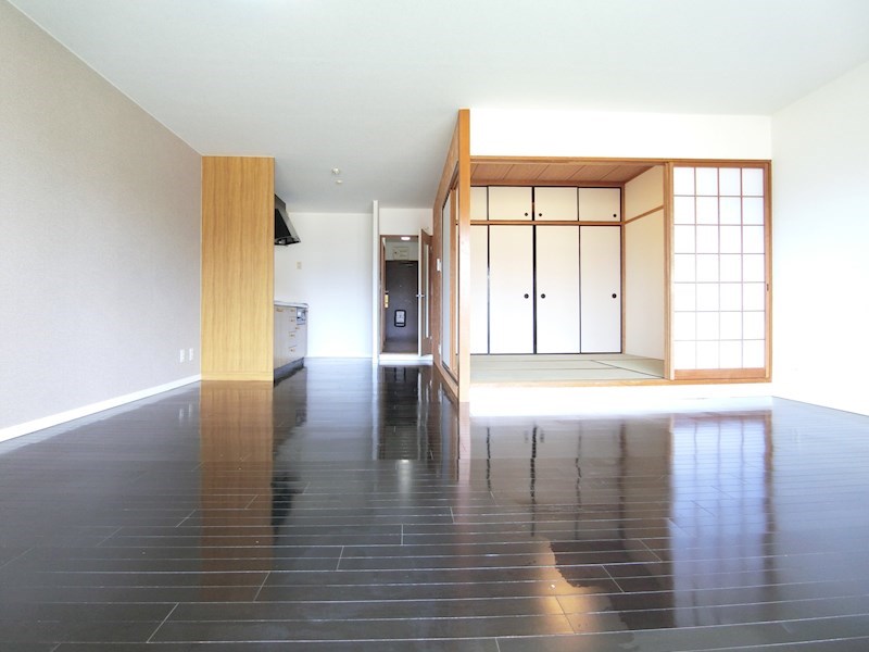 ギャレ金剛 リビング