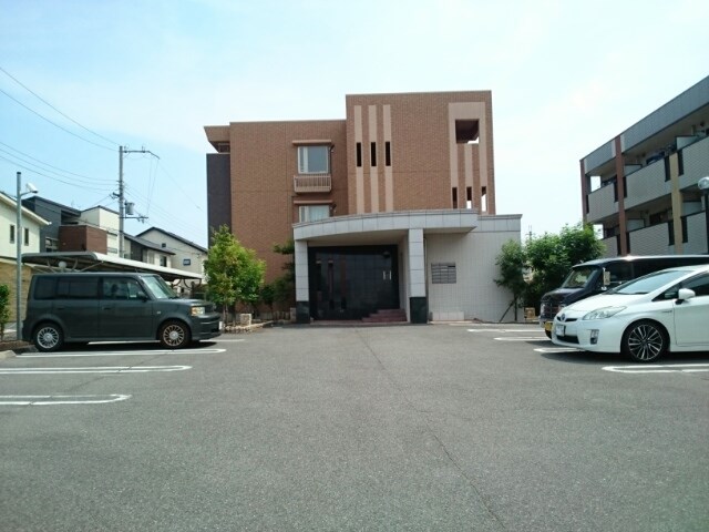 ジン その他外観1