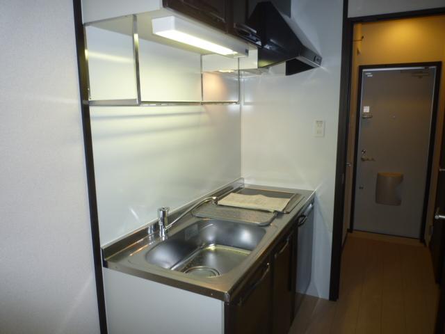 スリーハーブズ狭山Ⅰ番館 キッチン