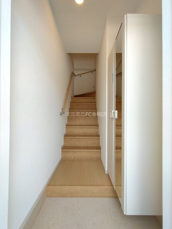 ガーデンホーム青葉丘 玄関