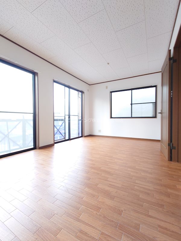 河内長野市末広町5-45貸家  ベッドルーム