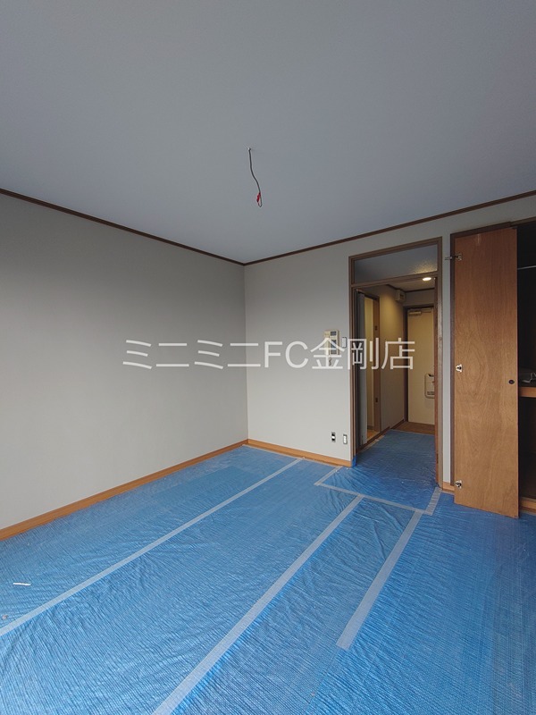 新栄プロパティー北野田Ⅰ リビング