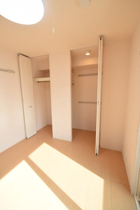 ロコ・ソラーレ ベッドルーム