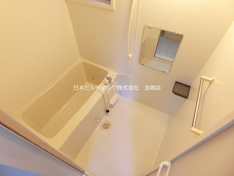 エスト・ファヴォーラ 風呂画像