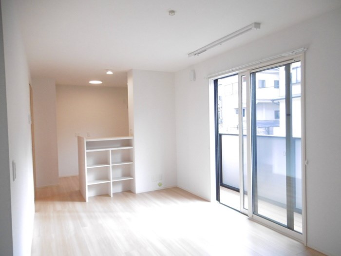 プチ　アングル リビング