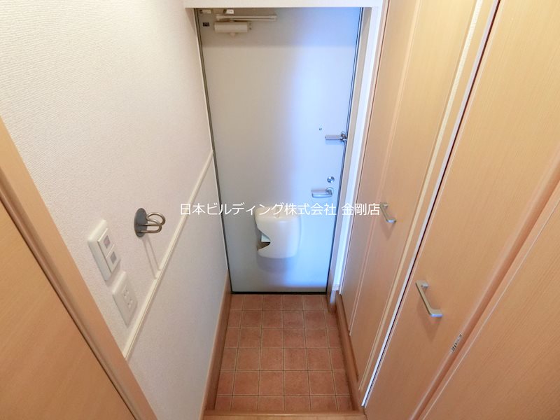 ビッグウエスト 玄関