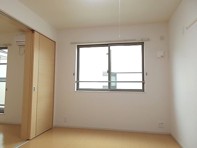 ガーデンダイキ ベッドルーム