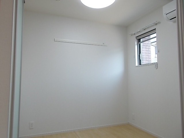 フローレスタ ベッドルーム