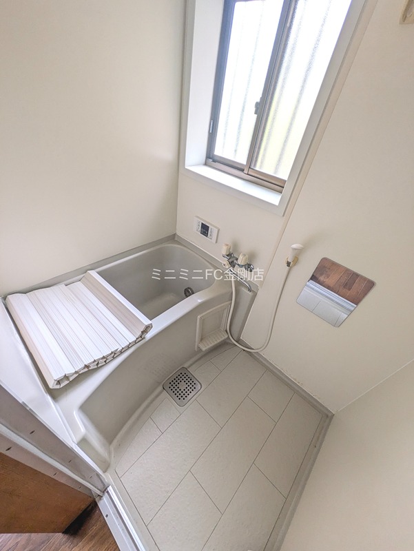 小塩町貸家 風呂画像