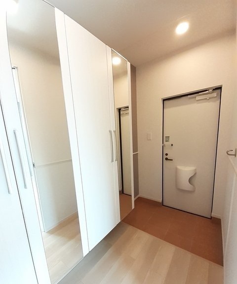 テナム　プレッソ　メゾン 玄関