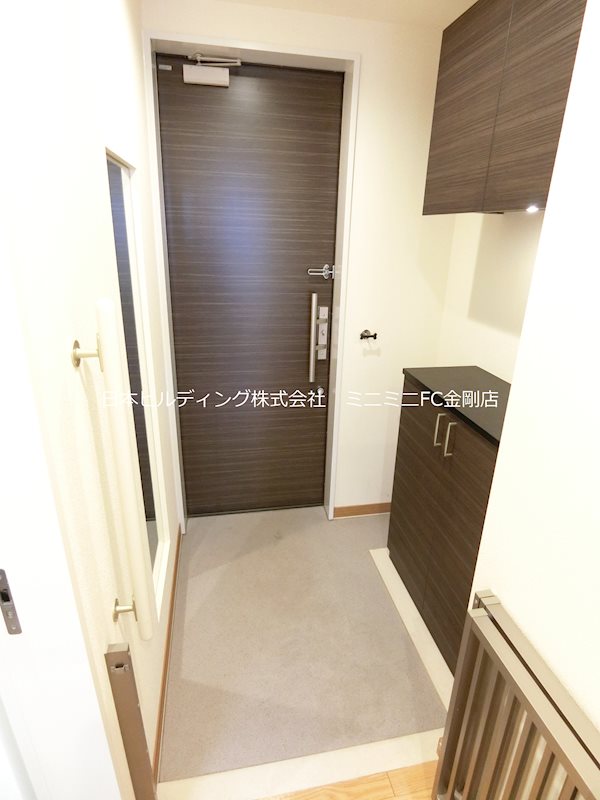 ウィズ・ワン 玄関