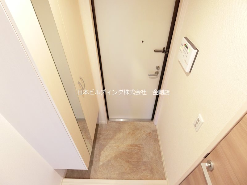 カンフリエ　イースト 玄関