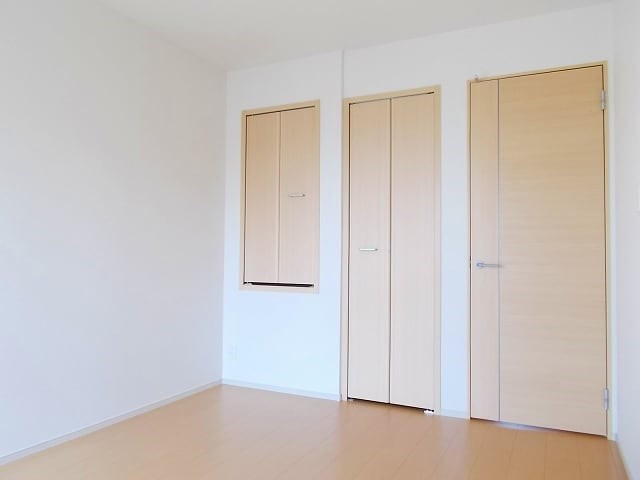 ジュネスオーブ ベッドルーム