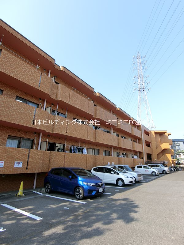 グランソレイユ深井 外観