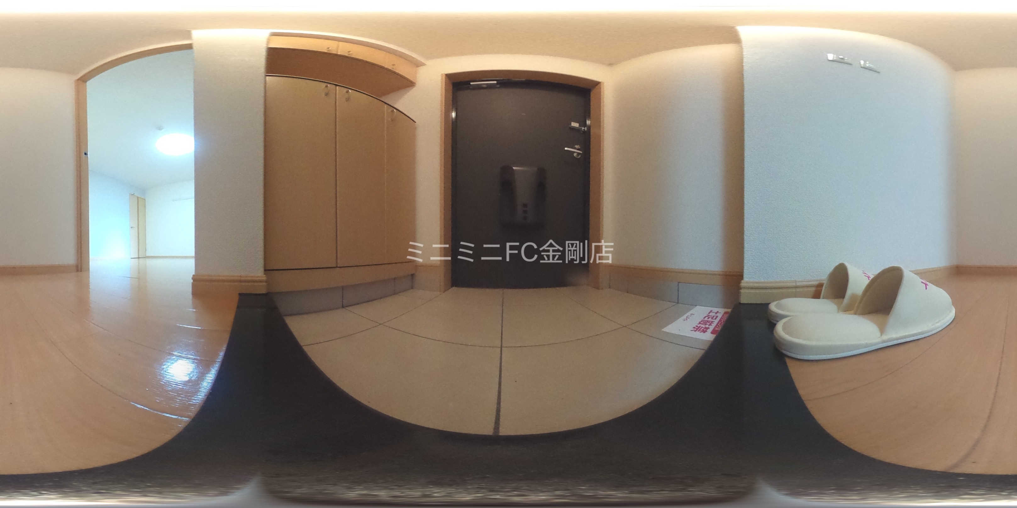 エトワール桜 玄関