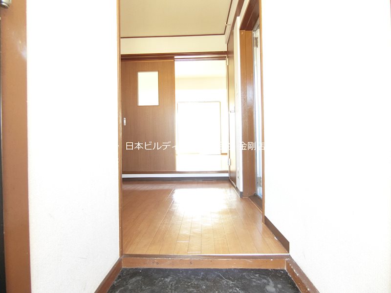 三津屋コーポ 玄関