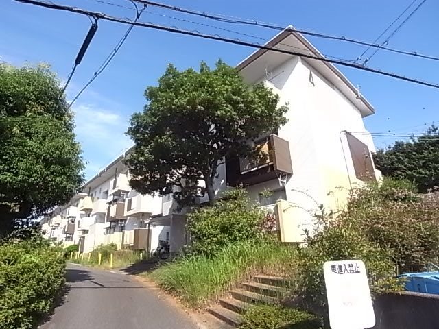 ヴィラナリー狭山　４号棟   外観写真